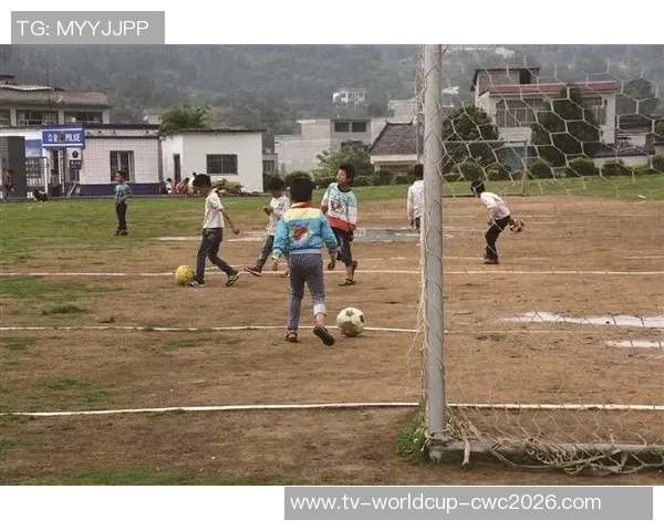 热血青春与友情交织的踢足球动漫图集展现梦想与拼搏的精彩瞬间